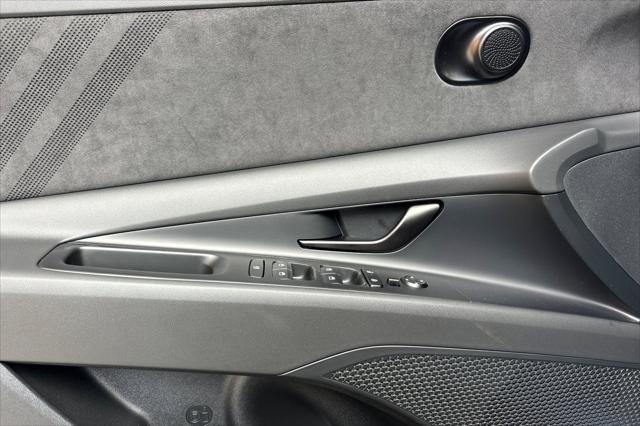 2026 Hyundai Elantra Base