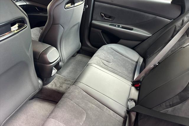 2026 Hyundai Elantra Base
