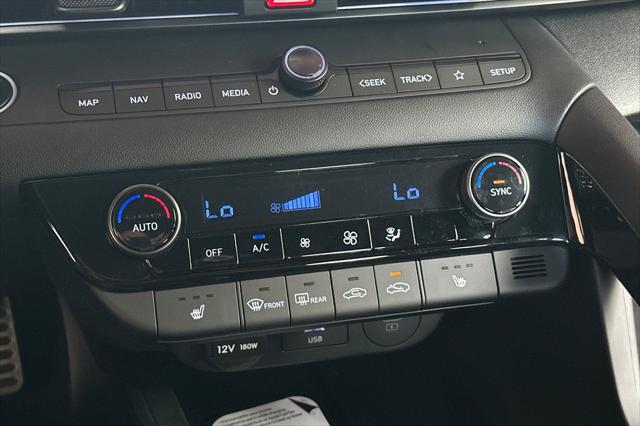 2026 Hyundai Elantra Base
