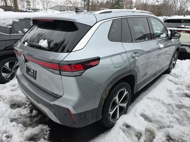 2025 Volkswagen Tiguan 2.0T SE