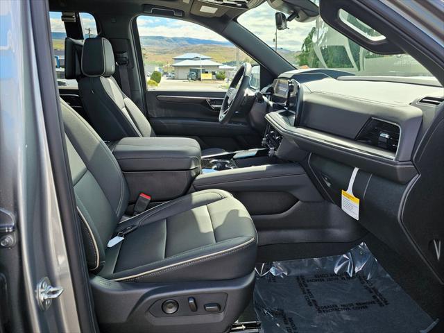 2026 Chevrolet Suburban Premier, 4WD