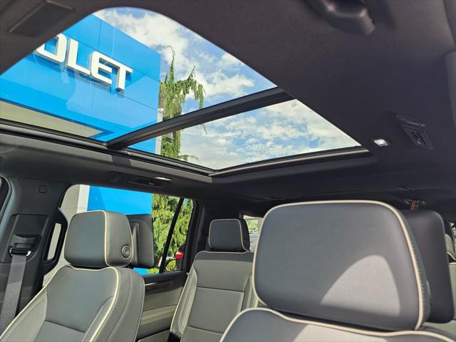 2026 Chevrolet Suburban Premier, 4WD