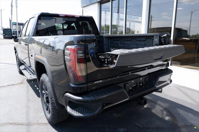 2026 GMC Sierra 2500HD Crew Cab, Standard Bed, AT4, 4WD