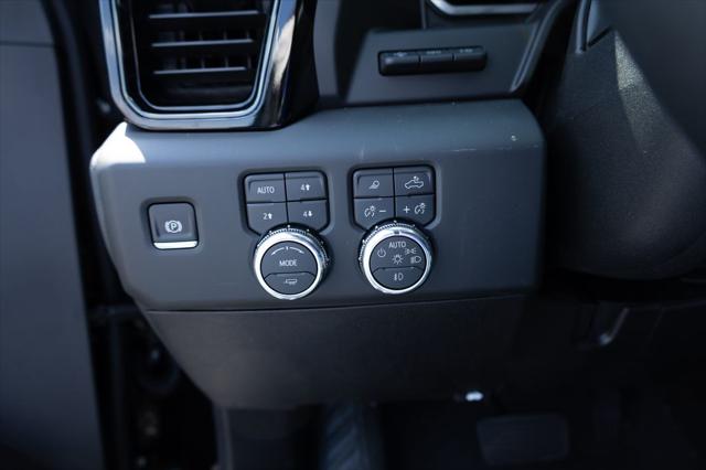 2026 GMC Sierra 2500HD Crew Cab, Standard Bed, AT4, 4WD