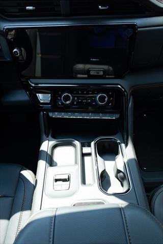 2026 GMC Sierra 2500HD Crew Cab, Standard Bed, AT4, 4WD