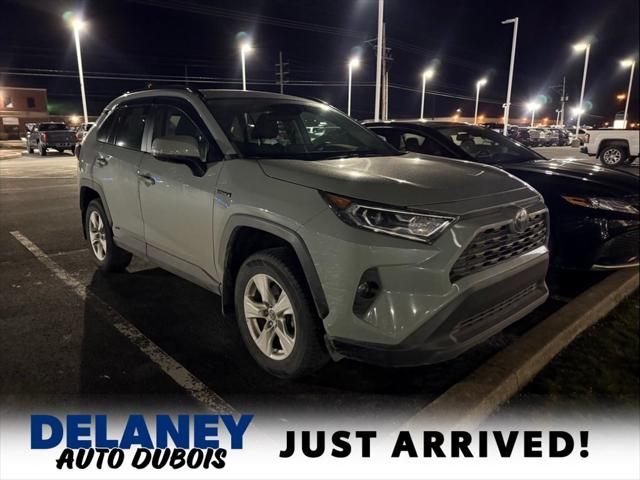 2020 Toyota RAV4 Hybrid XLE