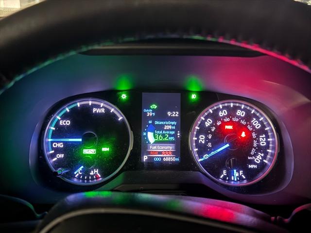 2020 Toyota RAV4 Hybrid XLE