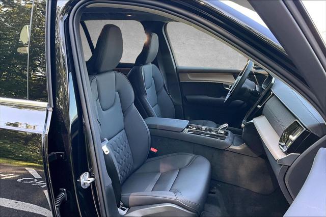 2026 Volvo XC90 Plus, B6 AWD Gas (mild hybrid), Gasoline, Bright, 7 Seats