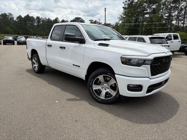 2026 RAM Ram 1500 RAM 1500 EXPRESS QUAD CAB 4X2 64 BOX