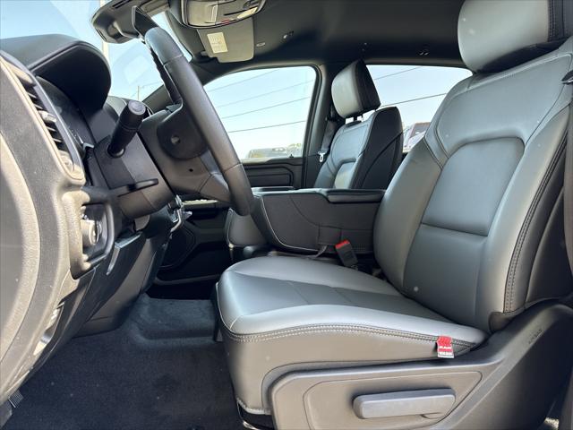 2026 Ram 1500 Tradesman Crew Cab 4x4 5'7" Box