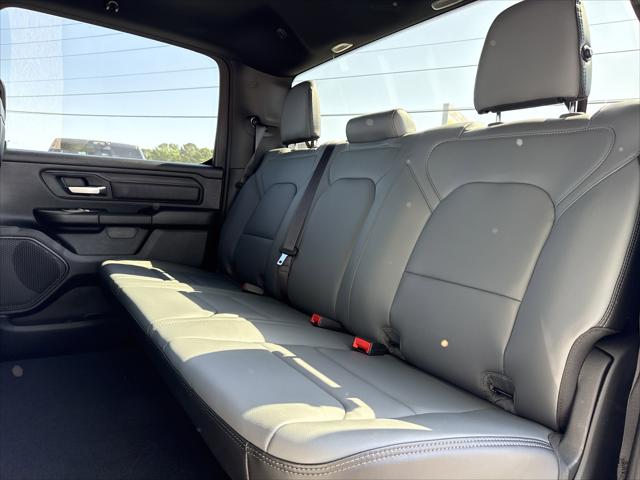 2026 Ram 1500 Tradesman Crew Cab 4x4 5'7" Box