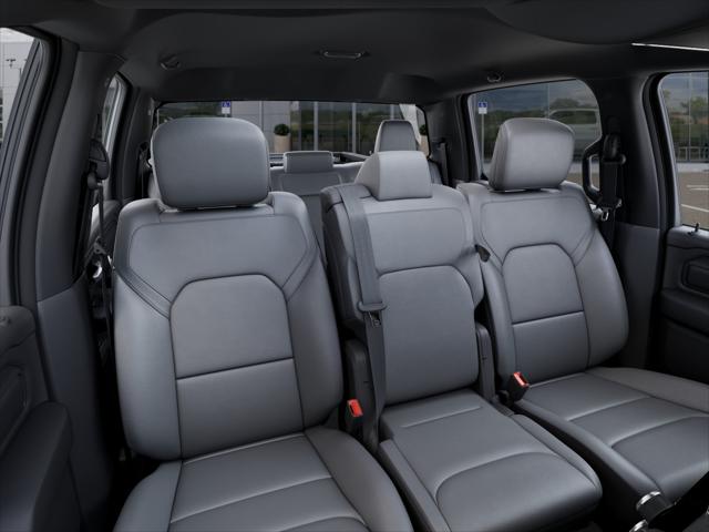 2026 Ram 1500 Tradesman Crew Cab 4x4 5'7" Box