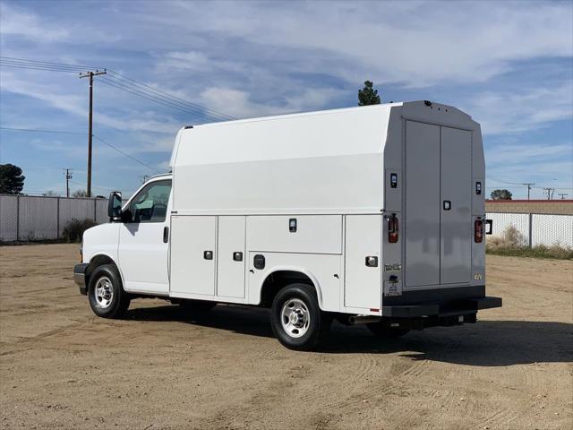 2026 Chevrolet Express Cutaway Work Van