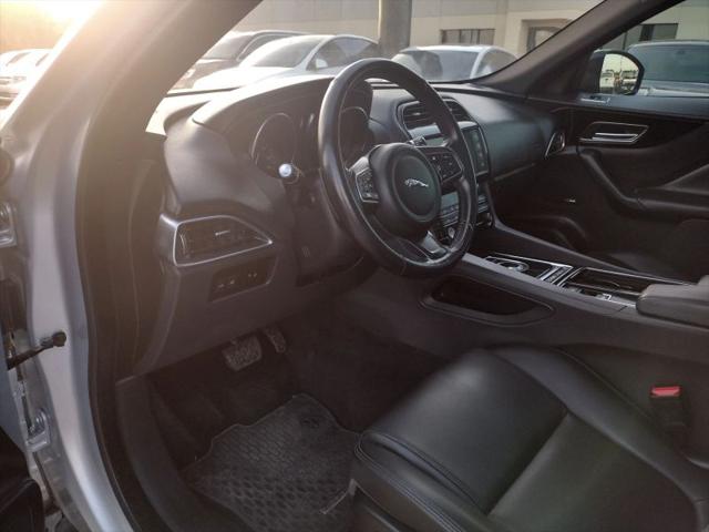 2018 Jaguar F-PACE 25t Premium