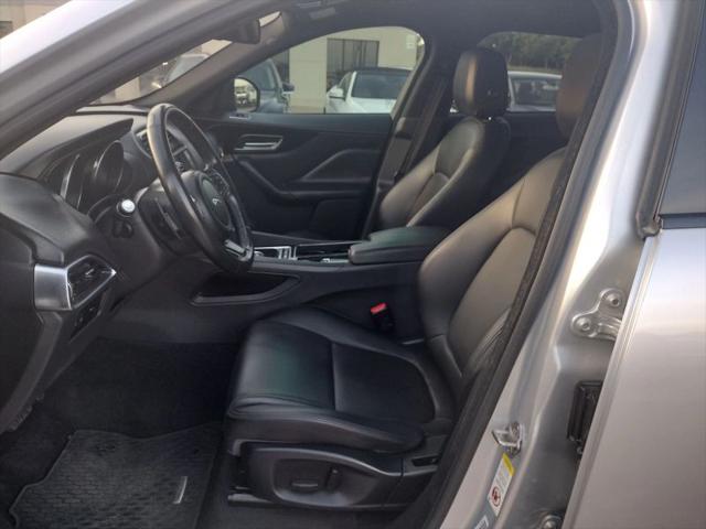 2018 Jaguar F-PACE 25t Premium