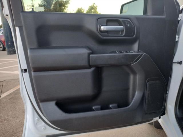2020 Chevrolet Silverado 1500 2WD Crew Cab Short Bed Custom