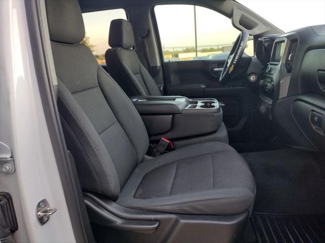 2020 Chevrolet Silverado 1500 2WD Crew Cab Short Bed Custom