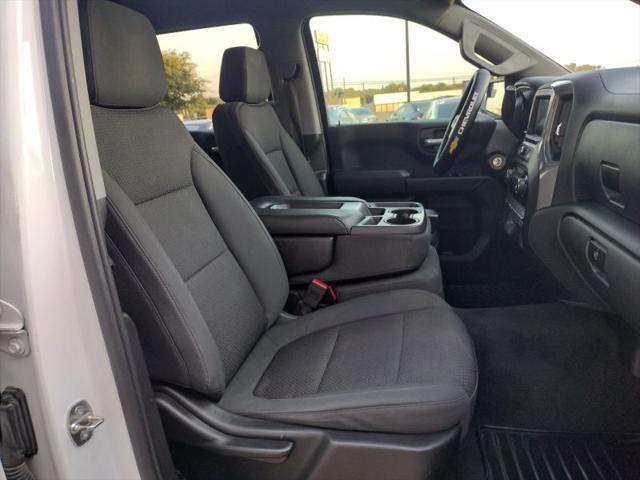 2020 Chevrolet Silverado 1500 2WD Crew Cab Short Bed Custom