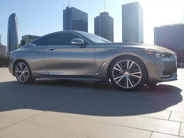 2018 INFINITI Q60 3.0t LUXE
