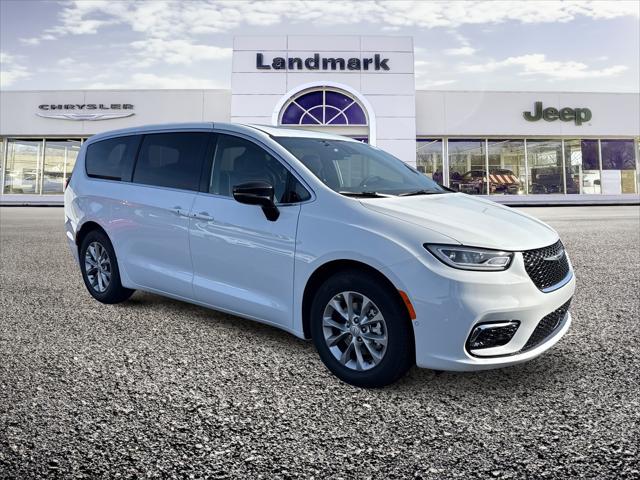 2026 Chrysler Pacifica Limited for sale in Independence, MO