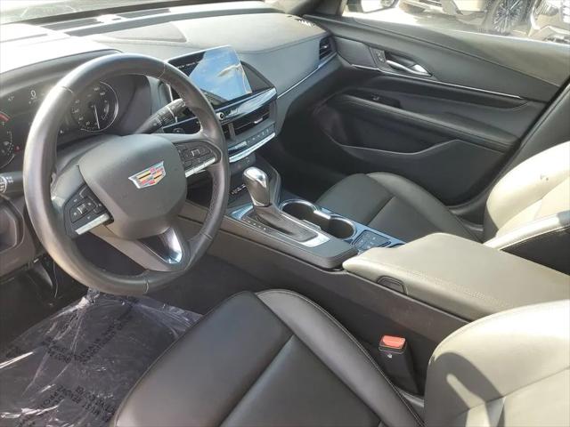 2024 Cadillac CT4 Luxury