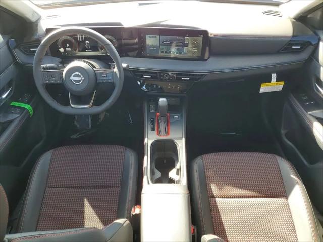 2025 Nissan Kicks SR FWD