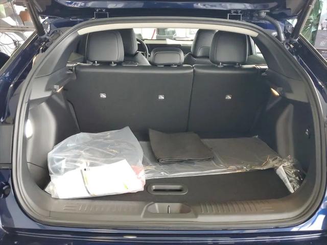 2026 Nissan LEAF PLATINUM+