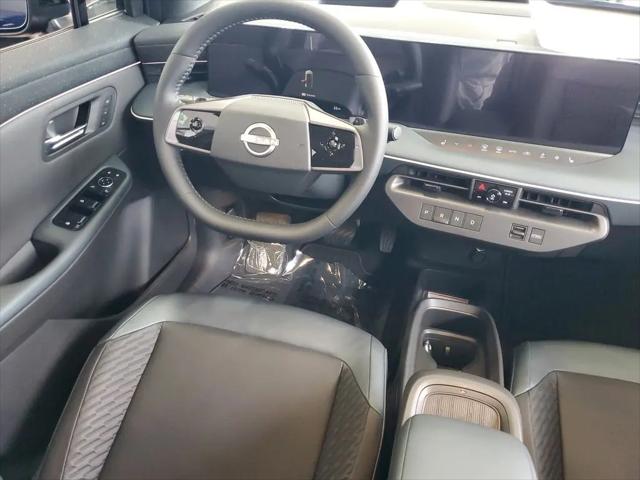 2026 Nissan LEAF PLATINUM+