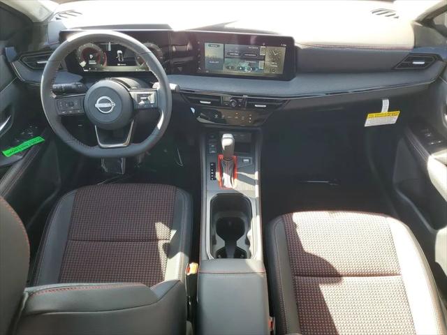 2025 Nissan Kicks SR FWD