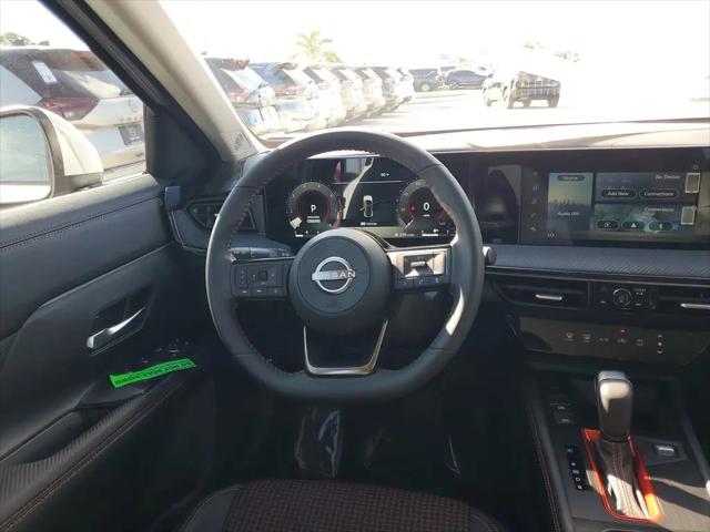 2025 Nissan Kicks SR FWD