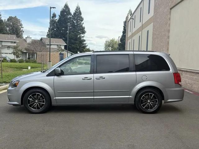 2016 Dodge Grand Caravan R/T