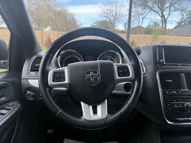 2016 Dodge Grand Caravan R/T