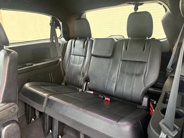 2016 Dodge Grand Caravan R/T