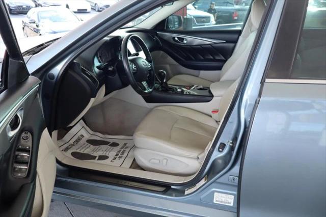 2015 INFINITI Q50 S 3.7
