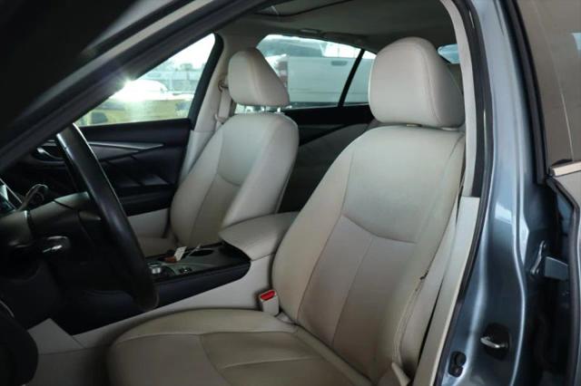 2015 INFINITI Q50 S 3.7