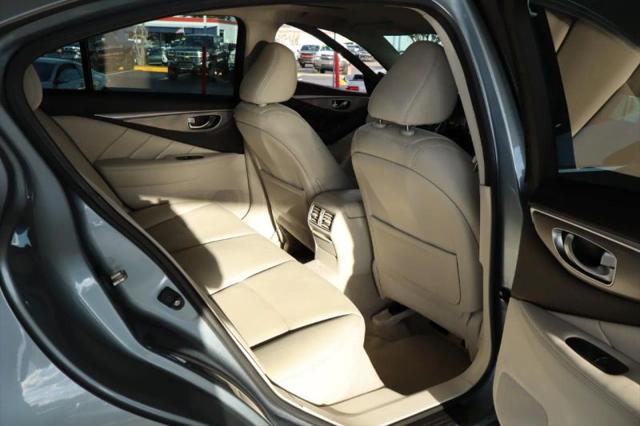 2015 INFINITI Q50 S 3.7