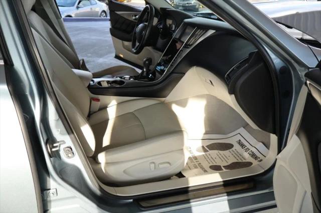 2015 INFINITI Q50 S 3.7