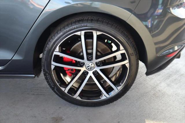 2017 Volkswagen Golf GTI Sport 4-Door