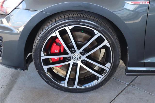 2017 Volkswagen Golf GTI Sport 4-Door