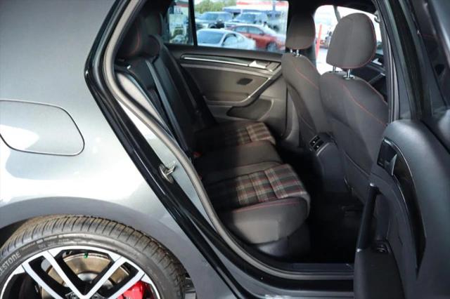 2017 Volkswagen Golf GTI Sport 4-Door