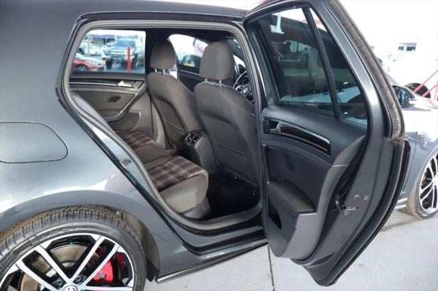 2017 Volkswagen Golf GTI Sport 4-Door