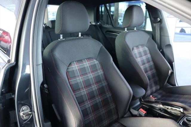 2017 Volkswagen Golf GTI Sport 4-Door