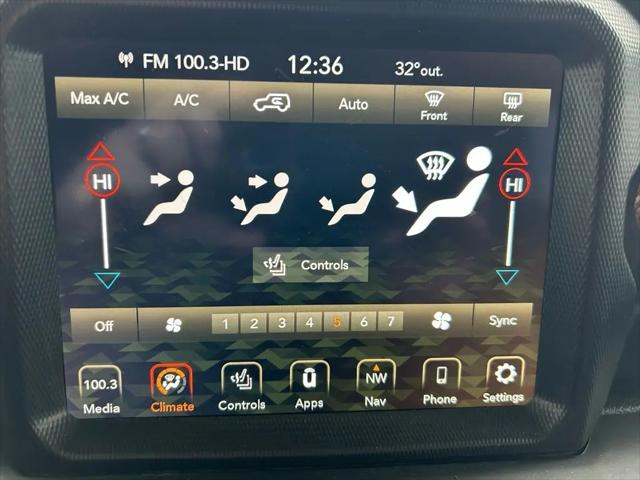 2022 Jeep Wrangler Unlimited Sahara Altitude 4x4