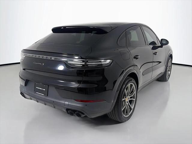 2023 Porsche Cayenne S