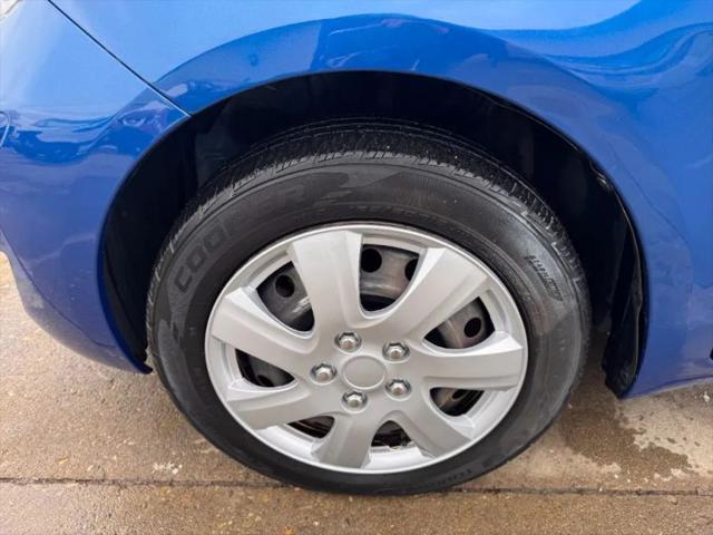 2010 Toyota Yaris Base