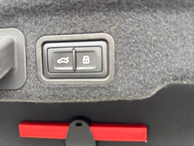 2017 Audi A8 L L 3.0T (Tiptronic) (No Longer Available for Ordering)