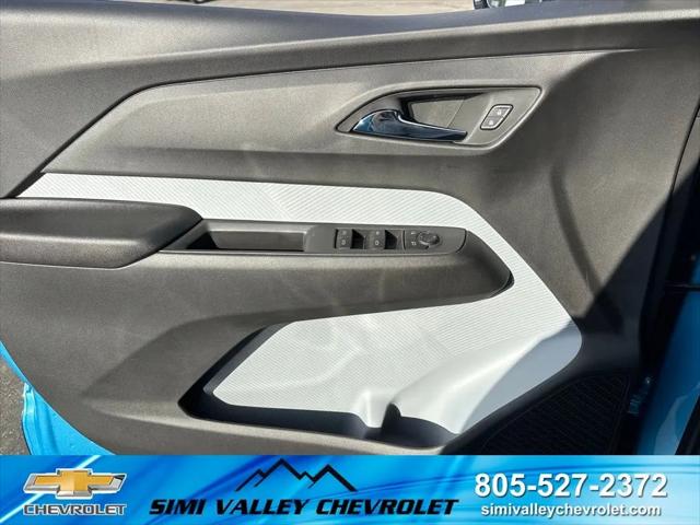 2027 Chevrolet Bolt LT FWD