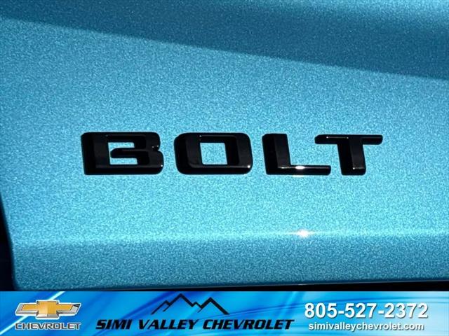 2027 Chevrolet Bolt LT FWD