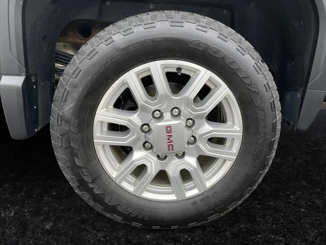 2023 GMC Sierra 2500HD 4WD Crew Cab Standard Bed SLT