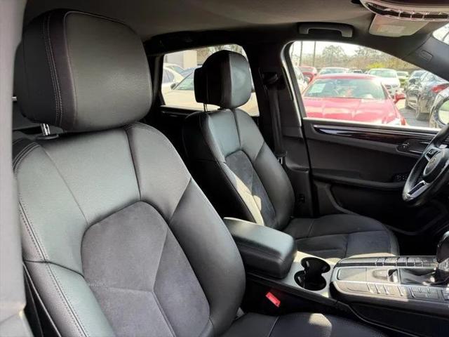 2017 Porsche Macan S